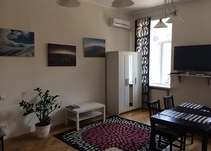 Cozy 39/34 Apartment Lviv